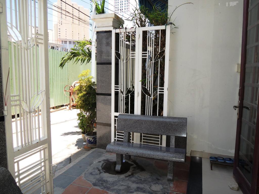 Lavie Hotel Nha Trang Exterior photo